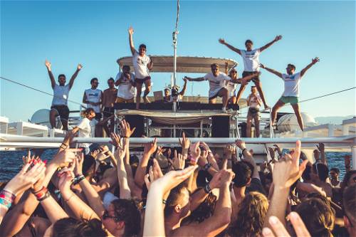 Boat Party + Open Bar 2h