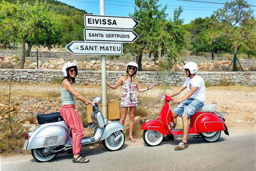 Vespa Tour