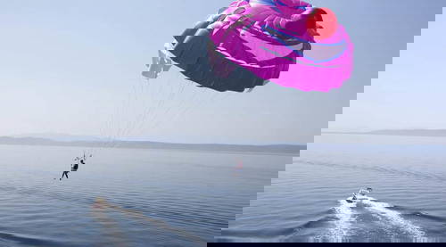 Parachute ascensionnel